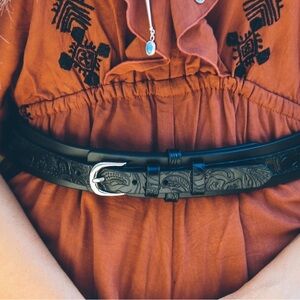 NWT // Vintage Inspired Lovestrength Rosano Belt